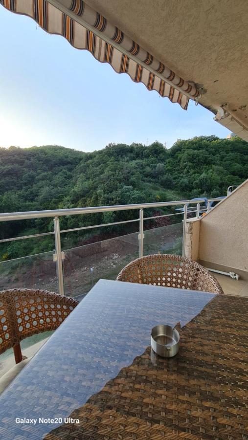 Blue Horizon Apartment Resort Budva Bagian luar foto